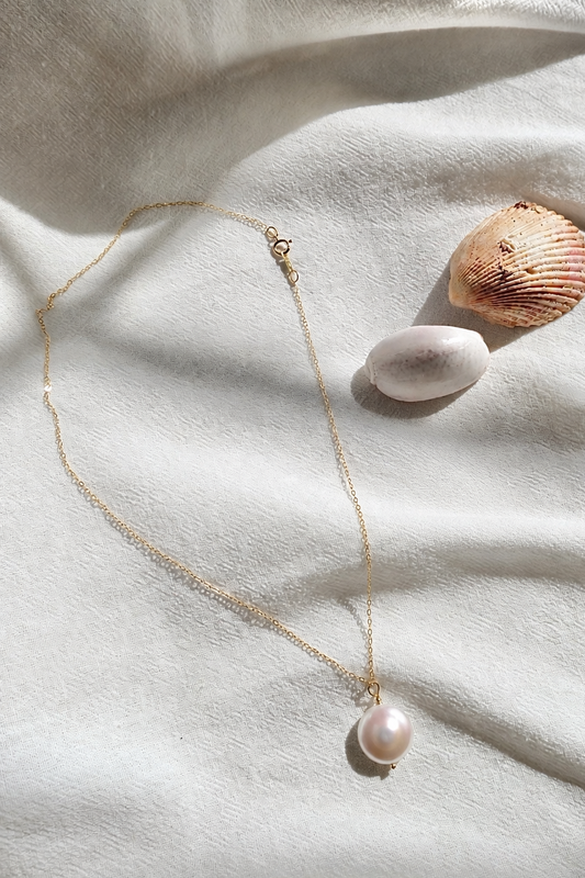 Aby Necklace